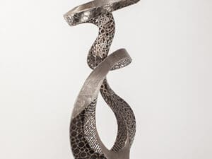 Artmax Curvy Floor Sculpture1