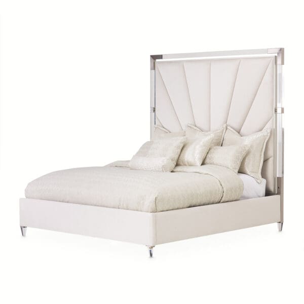 Lanterna Channel-Tufted Bed
