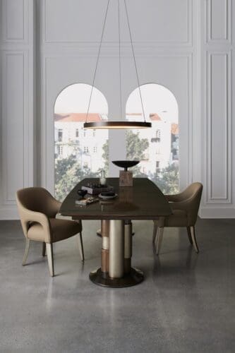 La Moda Dining Table