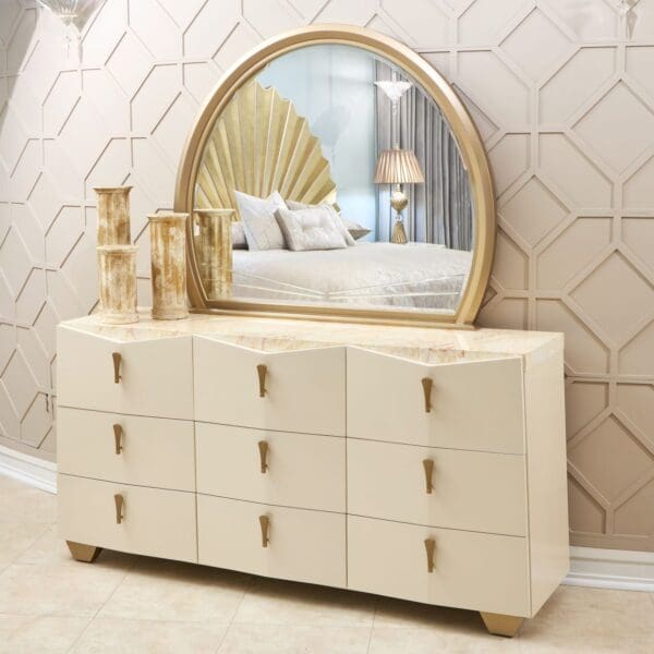 The Michael Amini Fantosini Fan Bed Gold is more than just a bed—it’s an artistic expression of glamour, elegance, and modern convenience.